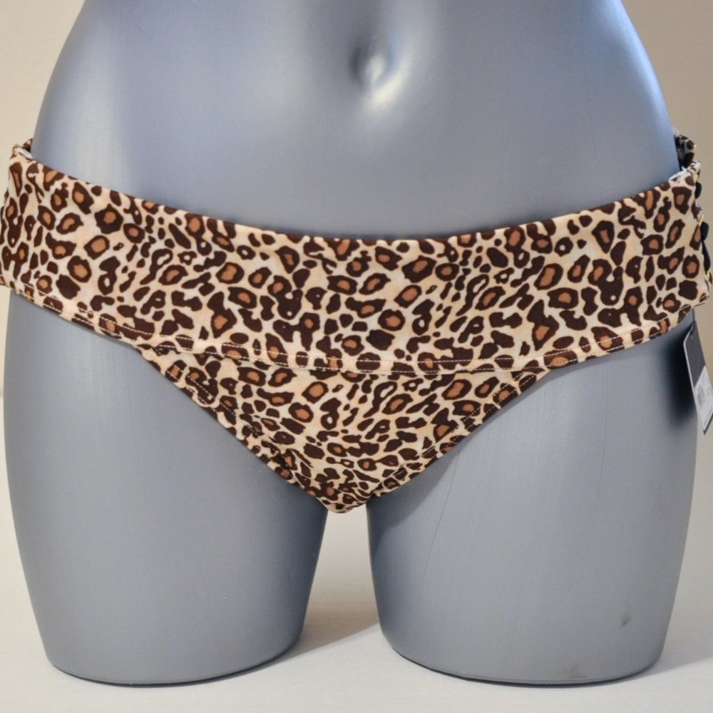 NWT Victorias Secret Bikini Bottom  Swimsuit Small